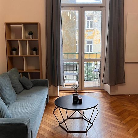 St Gertruda Apartment Free Parking Citybeat#2 Краков Экстерьер фото